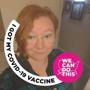 Meet your Posher, Holly